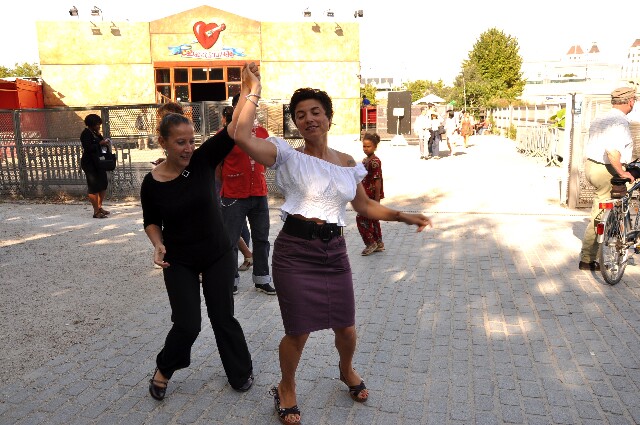 min 2009 08 30 villette 088